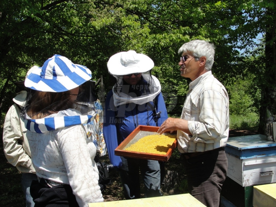  За по-доброто бъдеще на Странджа работи пчелар